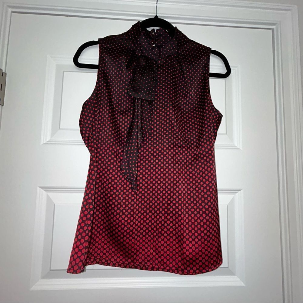 New York & Company 7th Avenue Polka Dot Print Sleeveless Blouse Shirt Top
